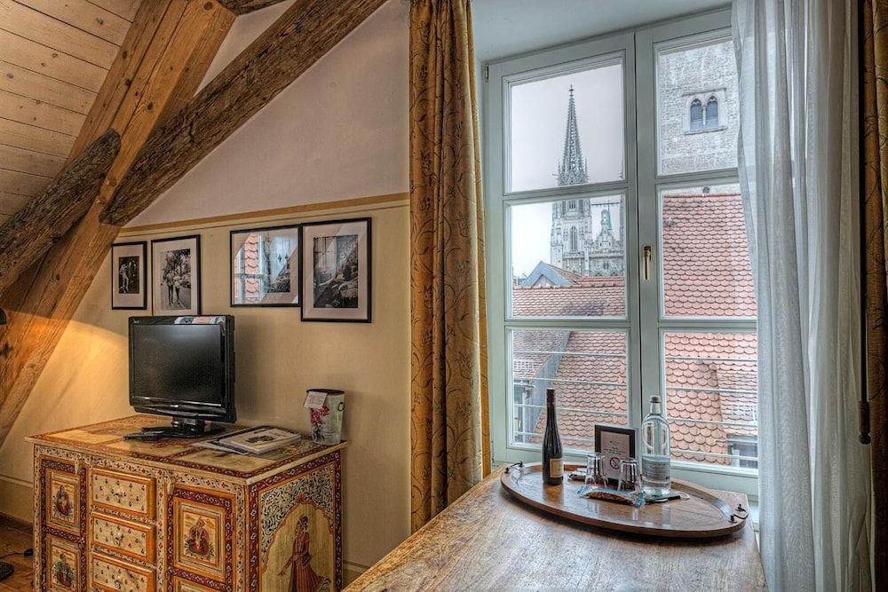 Hotel Orphee1