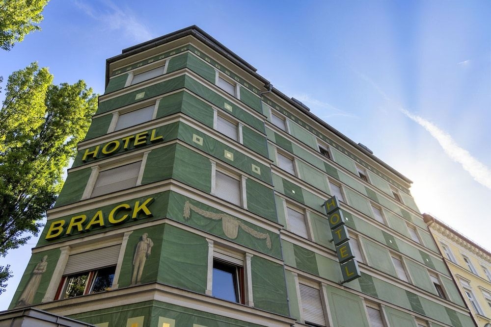 Hotel Brack2