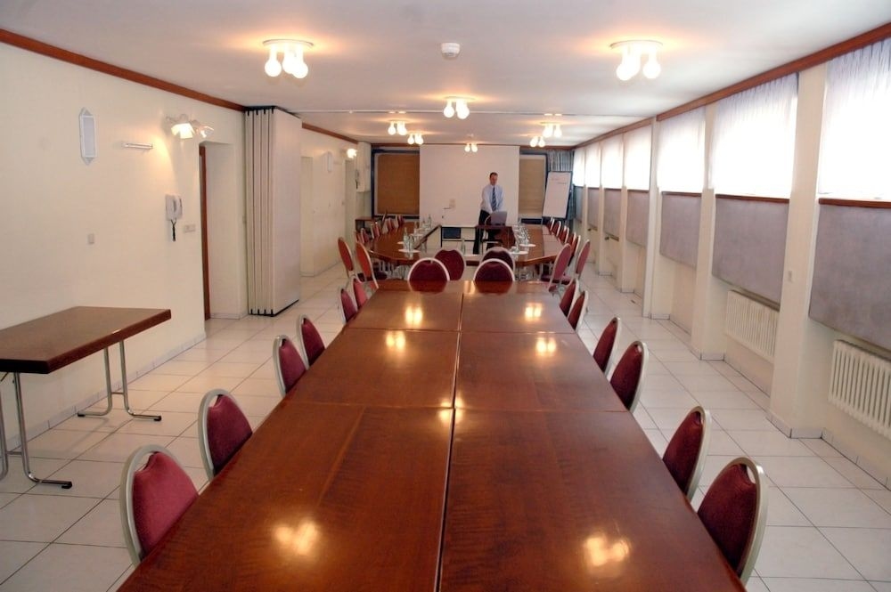 Hotel Excelsior2