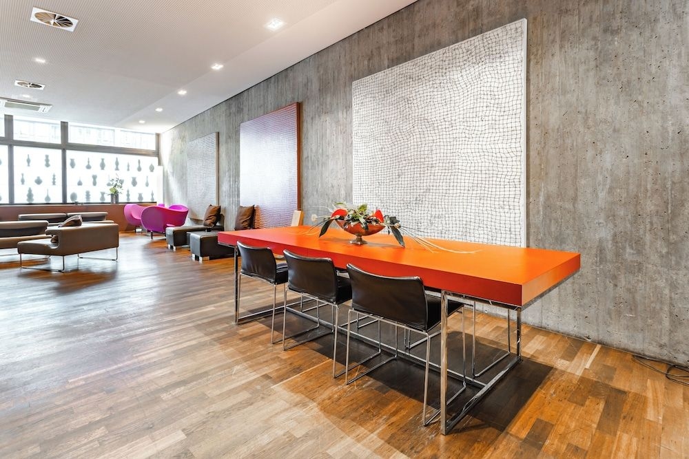 art & business hotel1