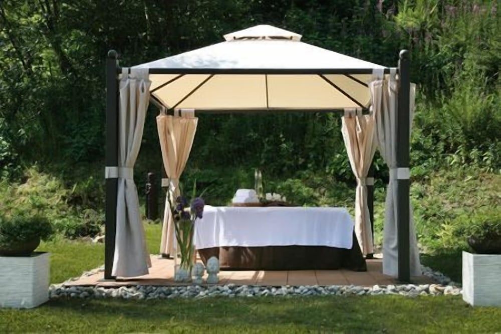 Wellness-Hotel Waldecker Hof2