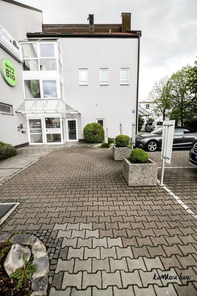 Hotel Blutenburg1