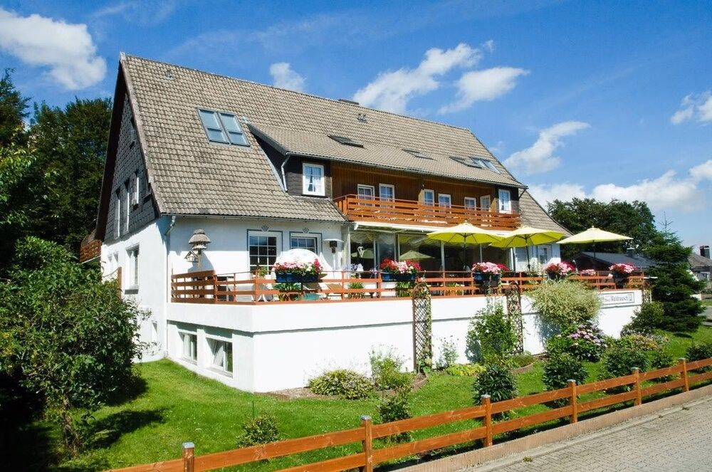Hotel Waldrausch2