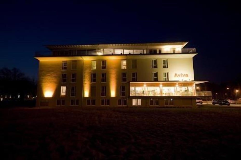Hotel Aviva1