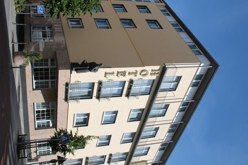 Hotel Zum Riesen2