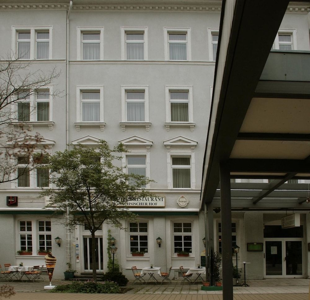 Hotel Sachsischer Hof1