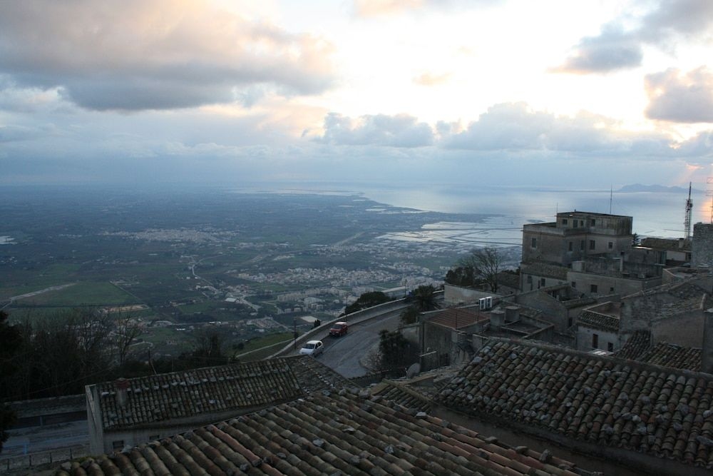 Hotel Elimo2