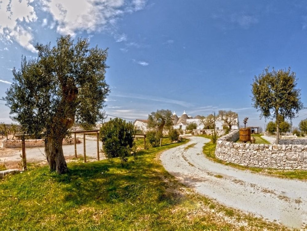 Masseria Rosa Trulli Relais1