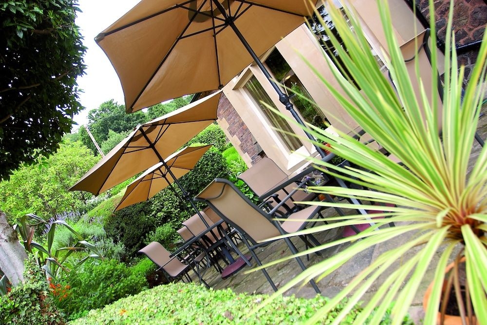 Cotford Hotel2