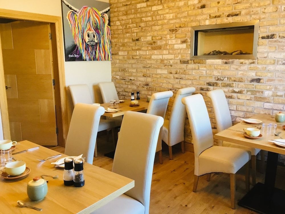 Lakeview Guest House4