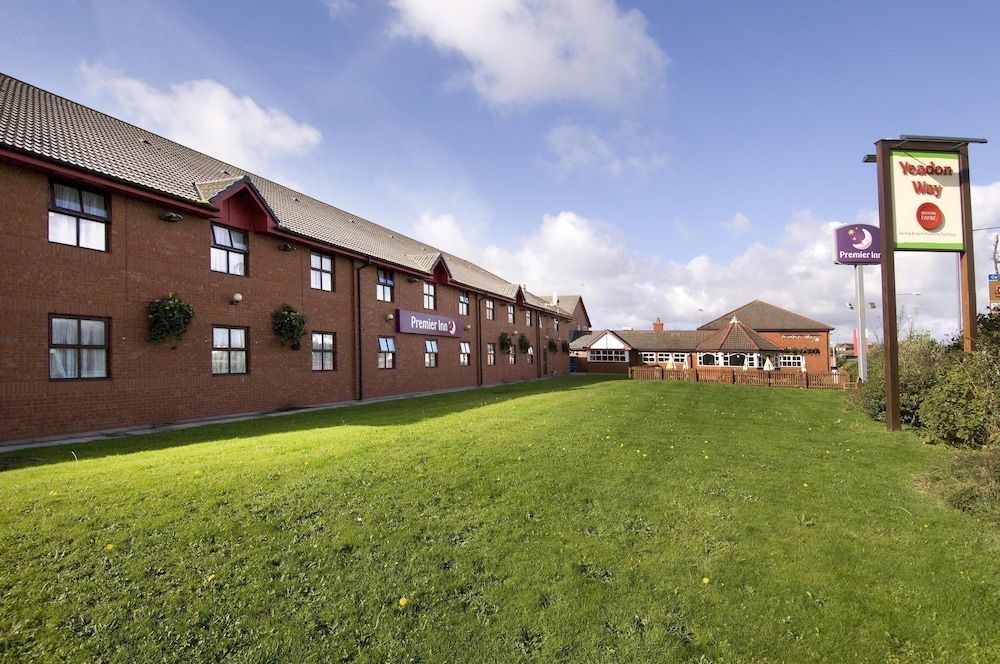 Premier Inn Blackpool (Beach)3