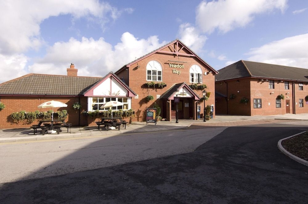 Premier Inn Blackpool (Beach)2