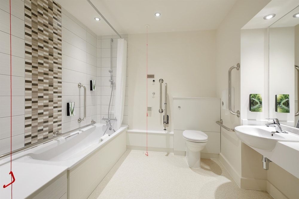 Premier Inn Evesham3