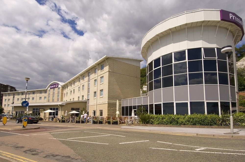 Premier Inn Dover Central (Eastern Ferry Terminal)0