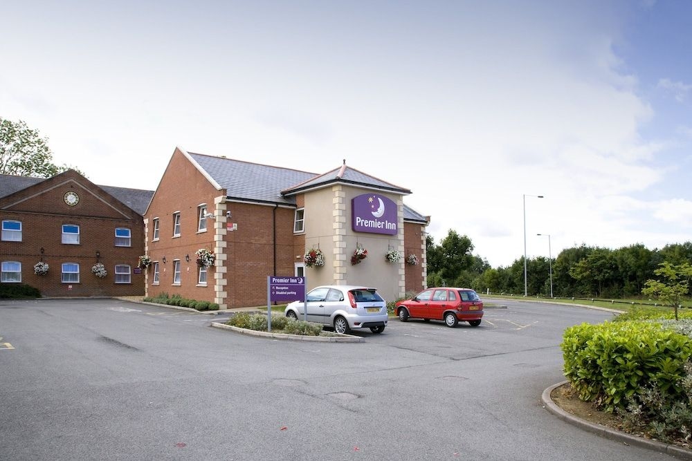 Premier Inn Kettering3