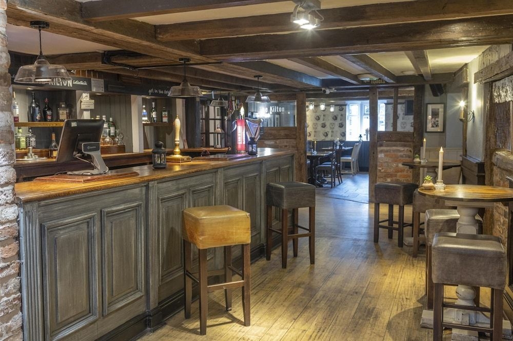 Premier Inn Knutsford (Mere)4