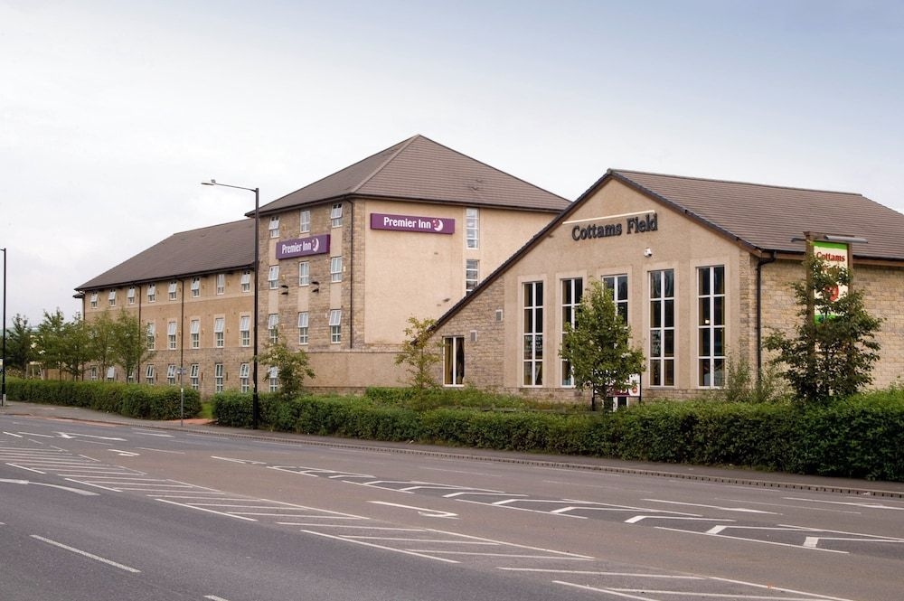 Premier Inn Lancaster4
