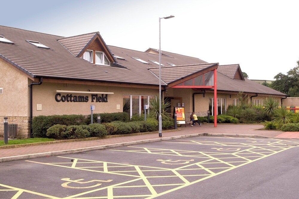 Premier Inn Lancaster2