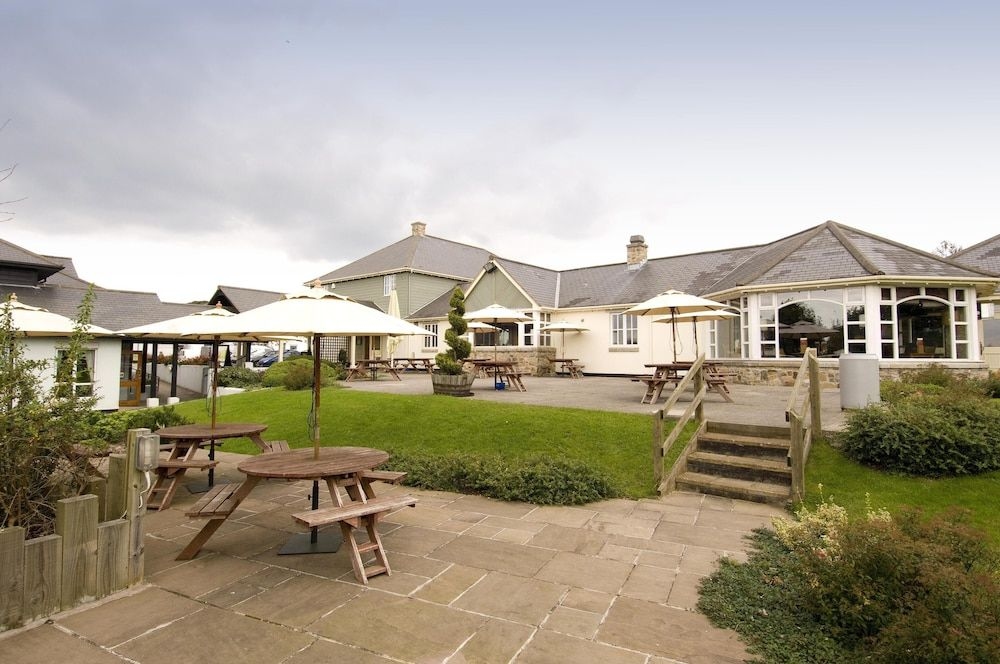 Premier Inn Truro1