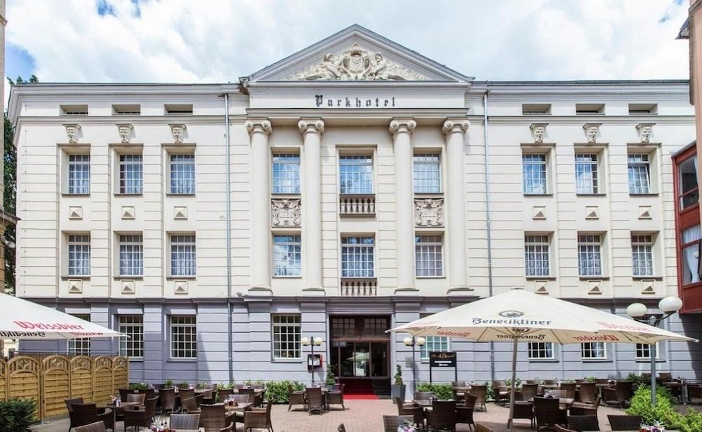 Parkhotel Altenburg0