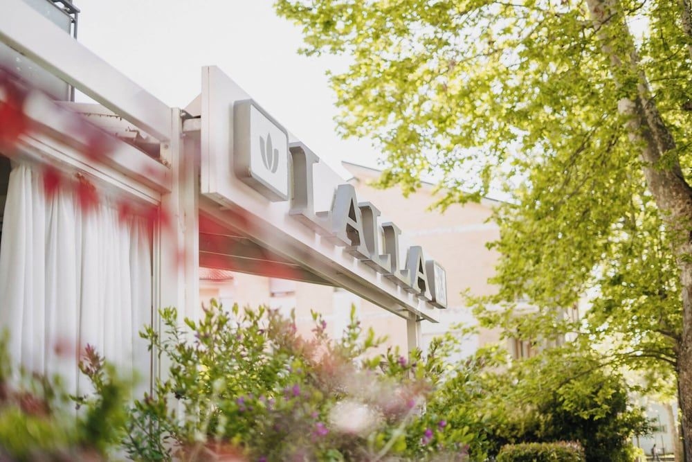 Hotel Lalla1