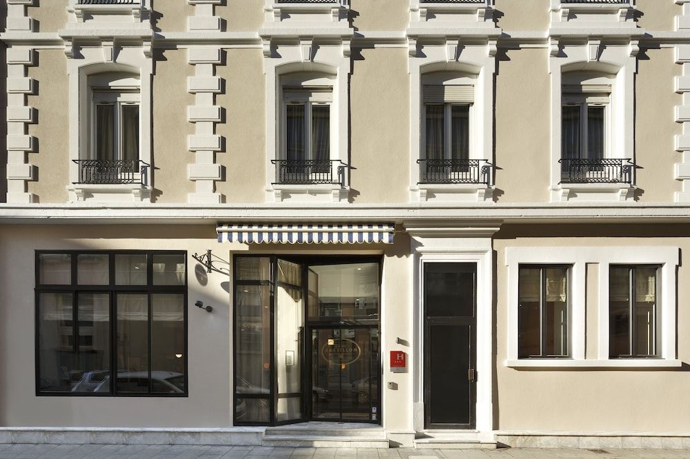 Logis Institut Hotel1