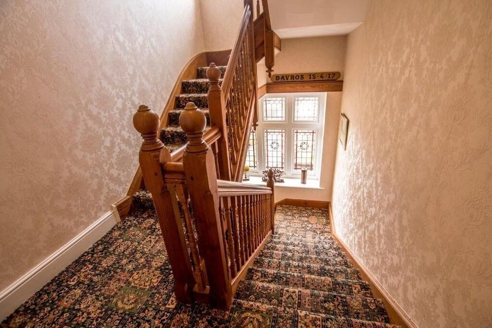 Temple Lodge2
