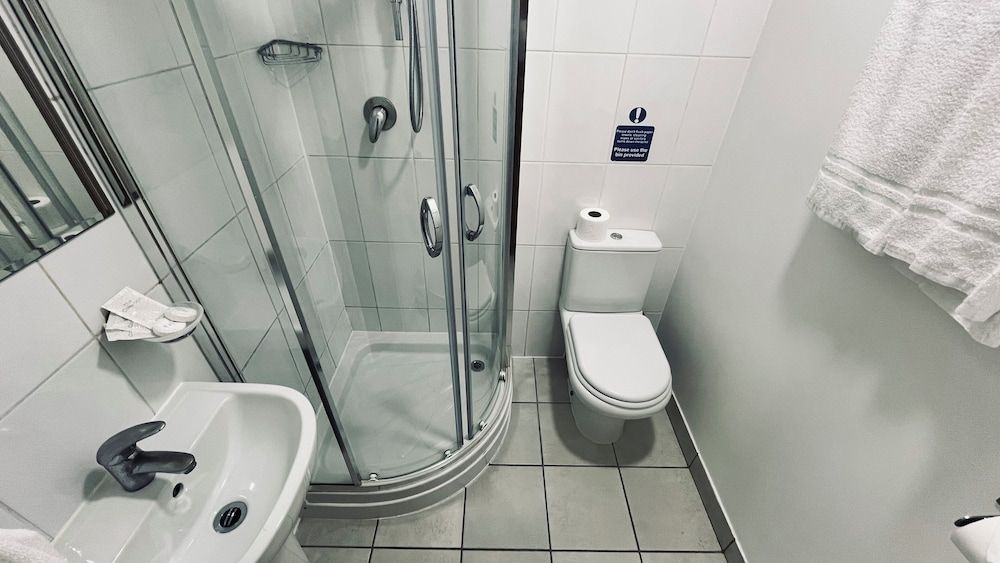 Arriva Hotel4