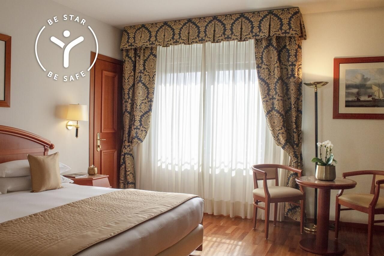 Starhotels Vespucci0