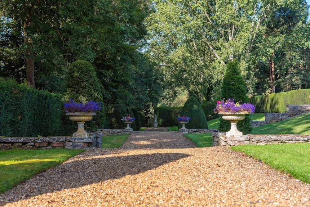 Rushton Hall Hotel and Spa4