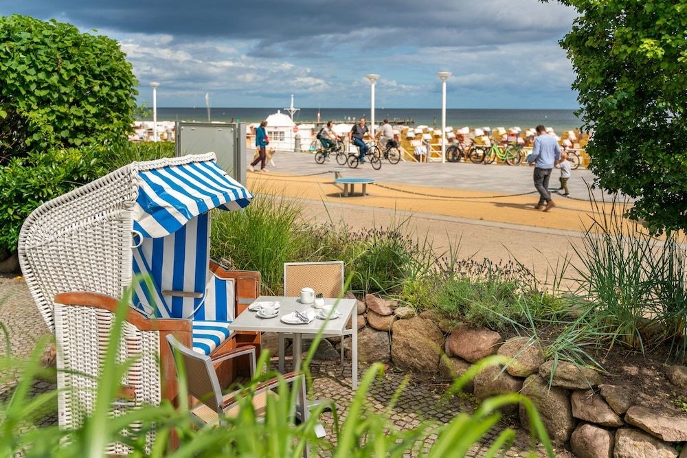Hotel Strandschlosschen3