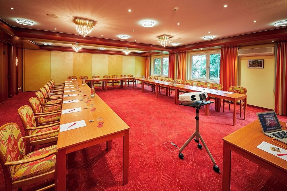 Sporthotel Zum Hohen Eimberg4