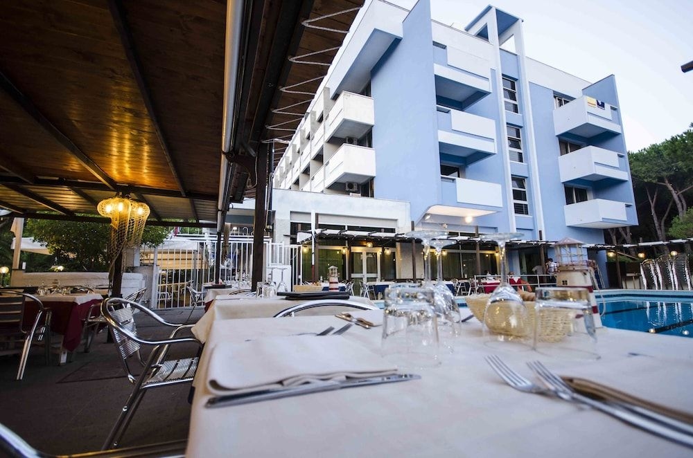 Grand Hotel Helios1