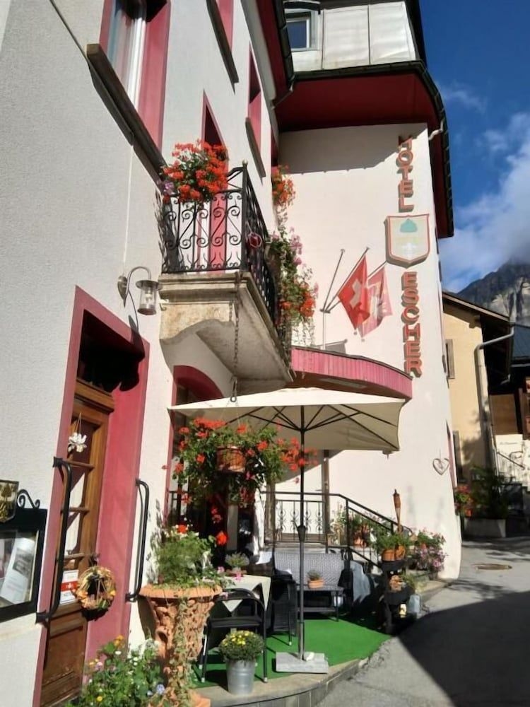 Hotel Escher2