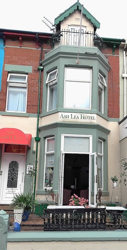 Ash Lea Hotel2