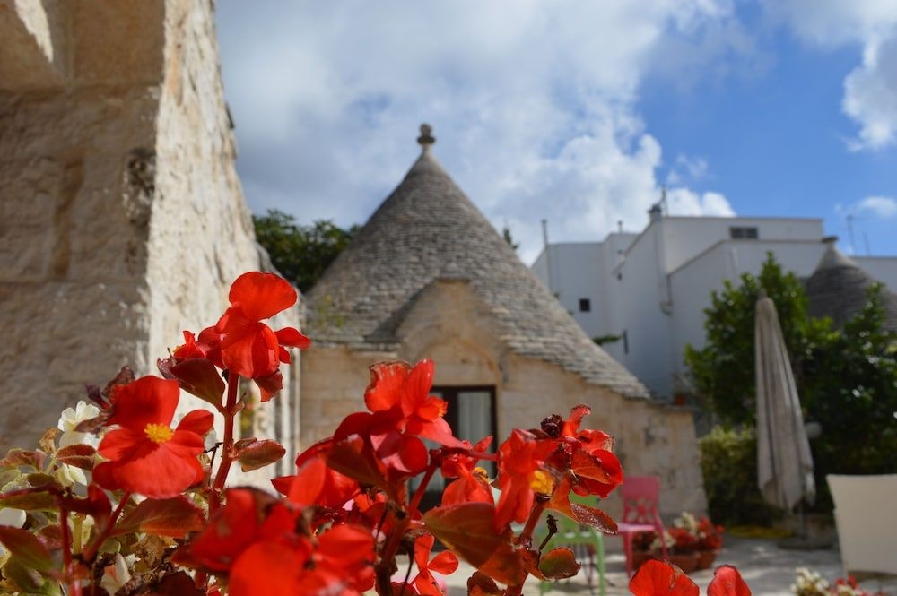 Giardino Dei Trulli4