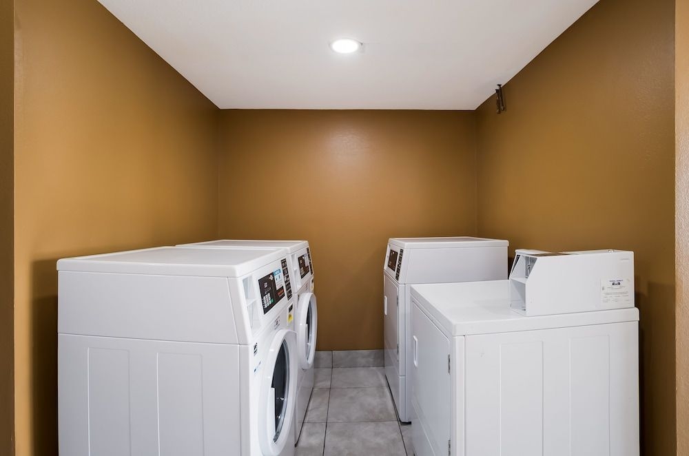Scottish Inn & Suites-Allentown0