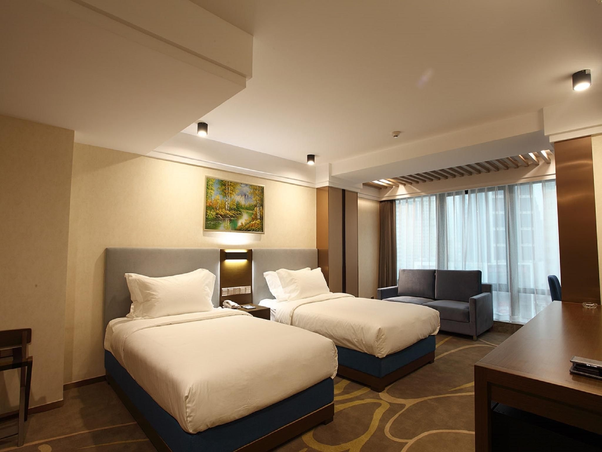 ต้าเหลียน โปไห่ เพิร์ล โฮเต็ล (Dalian Bohai Pearl Hotel)1