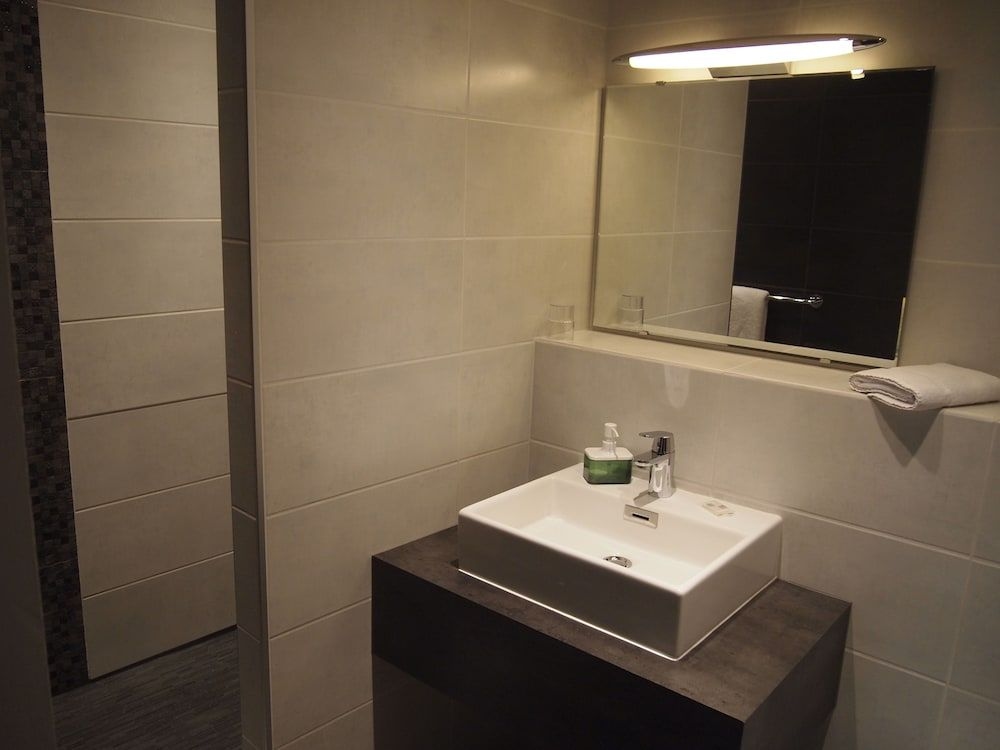 Hotel Colbert3