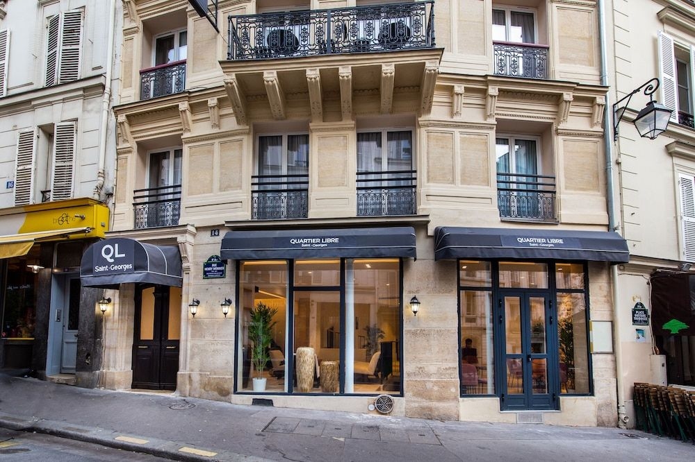 Hotel Monnier0