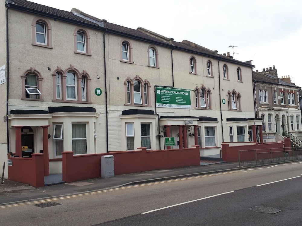 Shamrock Guest House1