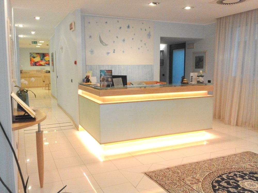 Hotel Chiaraluna0
