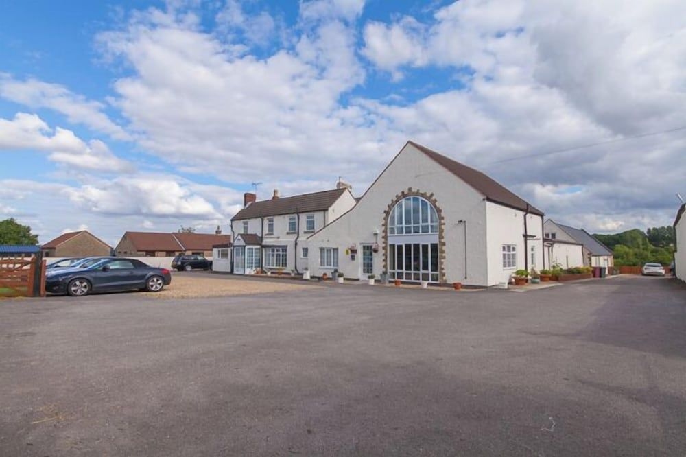 Whitton Lodge2