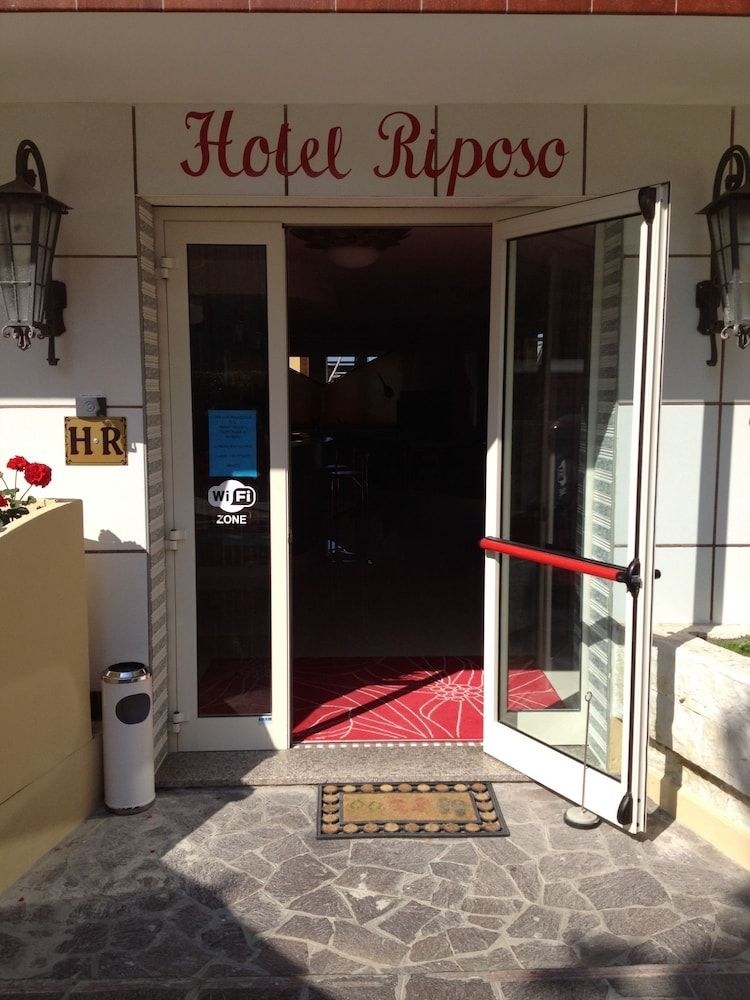 Hotel Riposo4