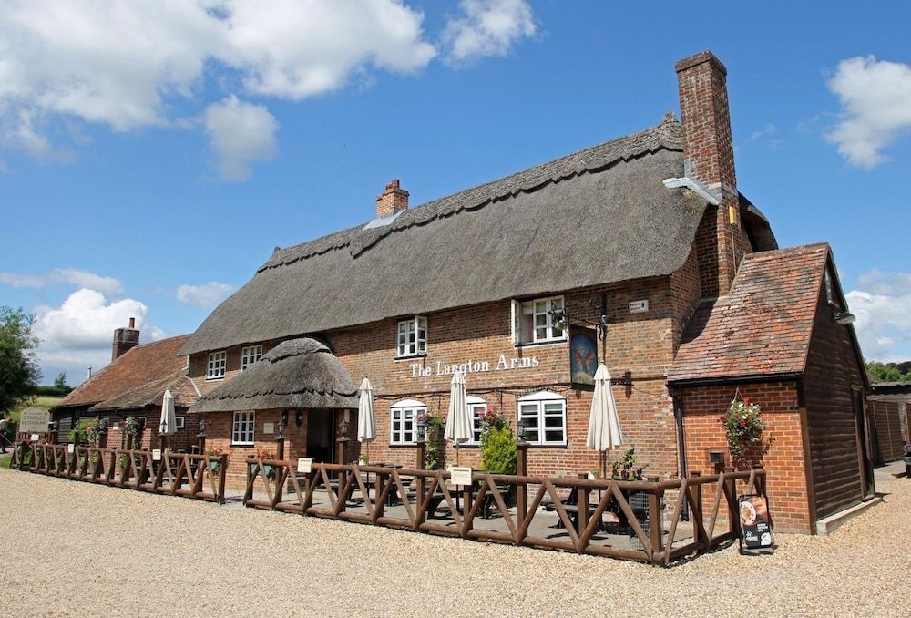 The Langton Arms0