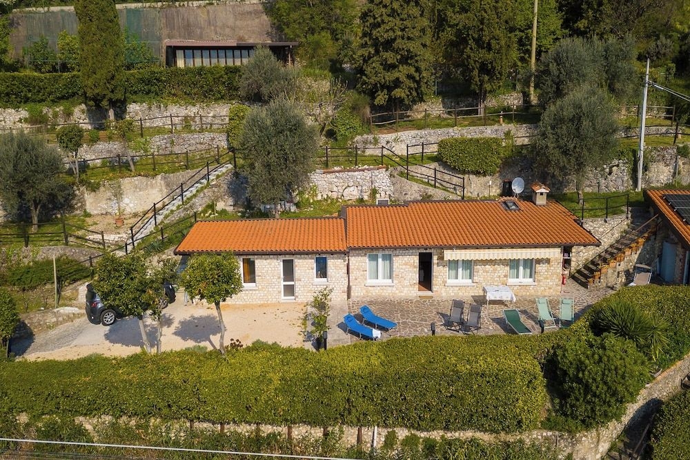 Albergo Gargnano0