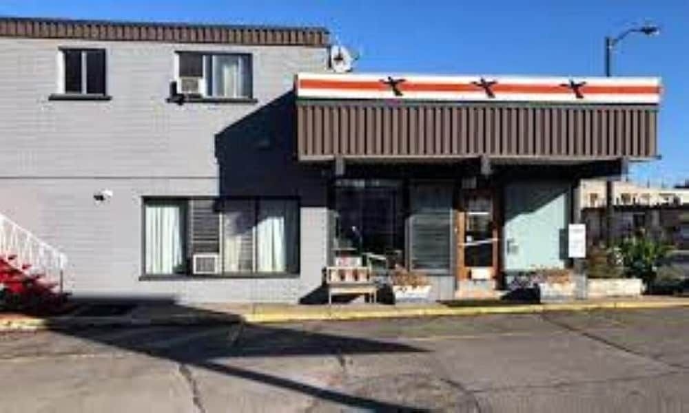 Advance Inn4