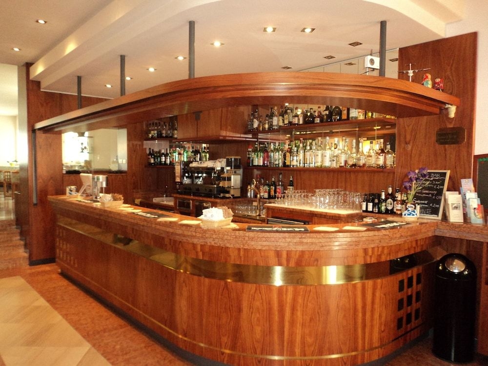 Hotel Excelsior3