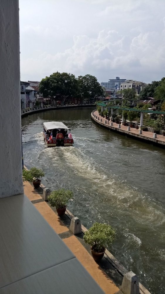 River One Residence1