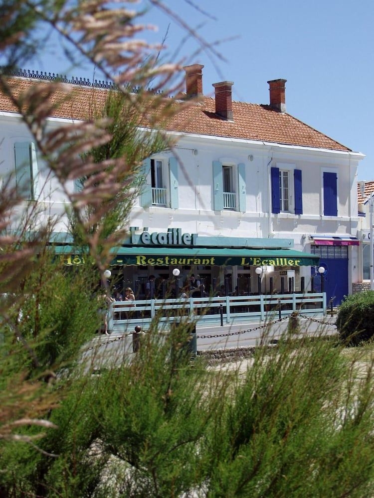 L'Ecailler0